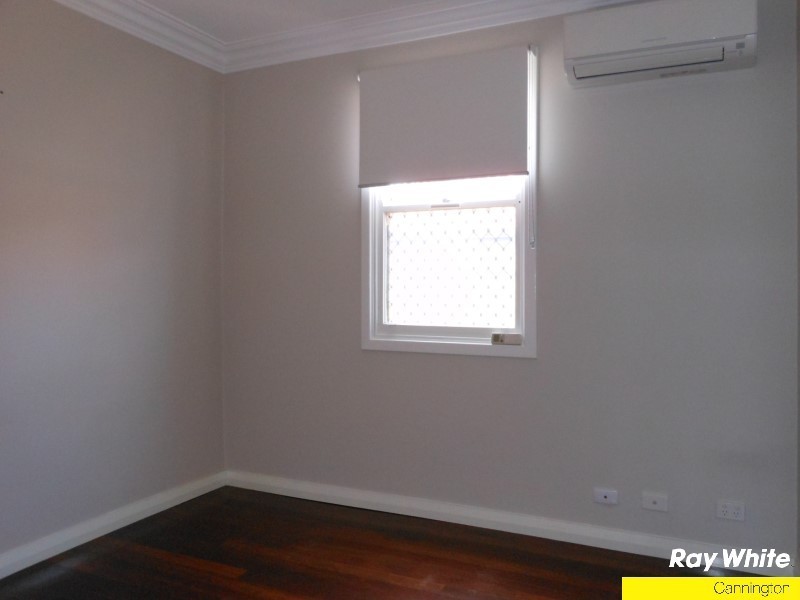 4 Waldon Street, Wilson WA 6107