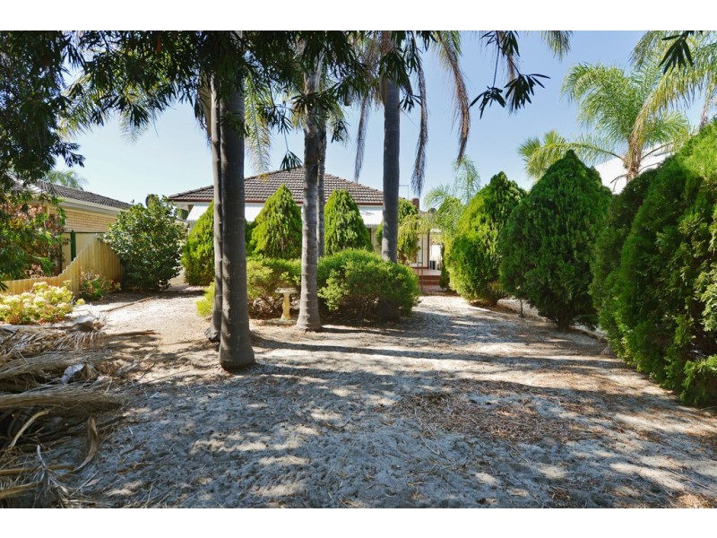 77 St Kilda Rd, Rivervale WA 6103