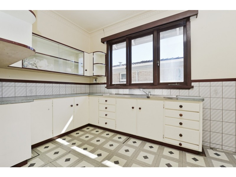 77 St Kilda Rd, Rivervale WA 6103