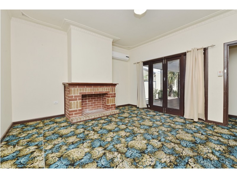 77 St Kilda Rd, Rivervale WA 6103