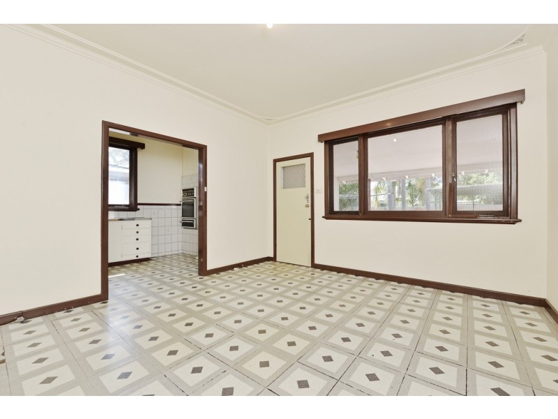 77 St Kilda Rd, Rivervale WA 6103