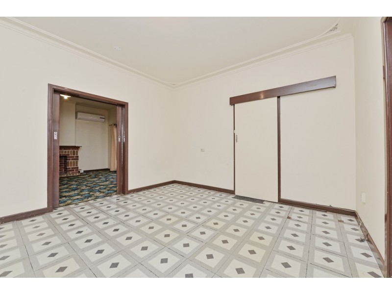 77 St Kilda Rd, Rivervale WA 6103