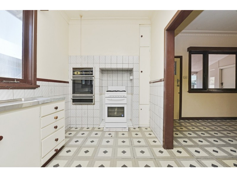 77 St Kilda Rd, Rivervale WA 6103