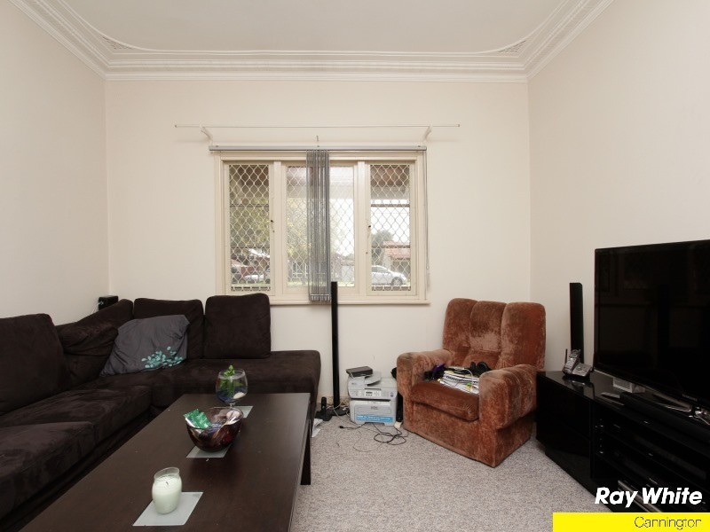 72 Jubilee Street, Beckenham WA 6107