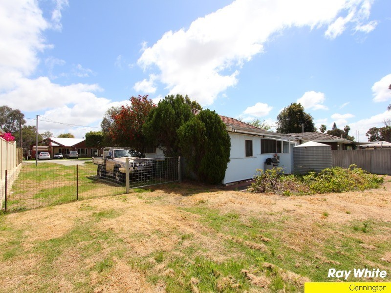 72 Jubilee Street, Beckenham WA 6107