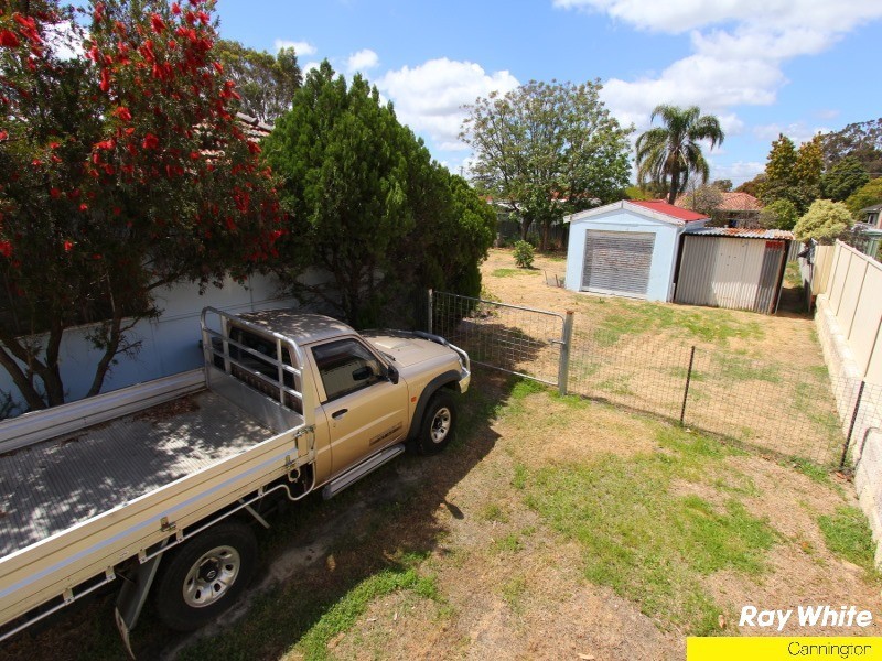 72 Jubilee Street, Beckenham WA 6107