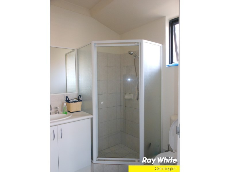 1/14 Crawford Street, Cannington WA 6107