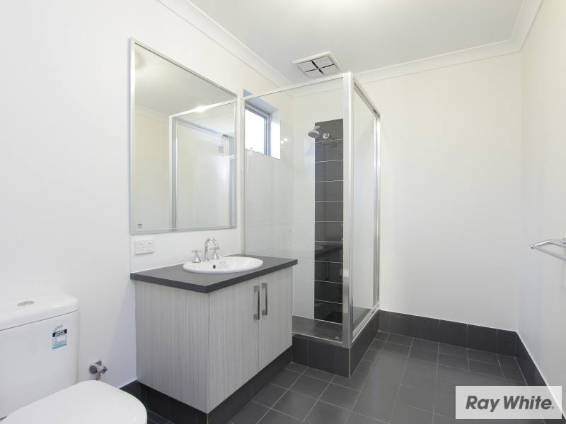 170B Railway Parade, Queens Park WA 6107