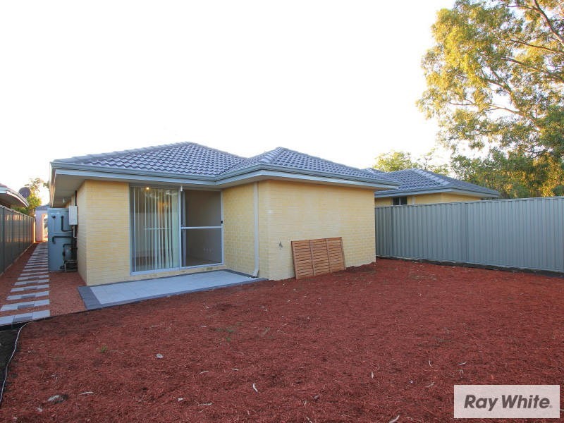 170B Railway Parade, Queens Park WA 6107