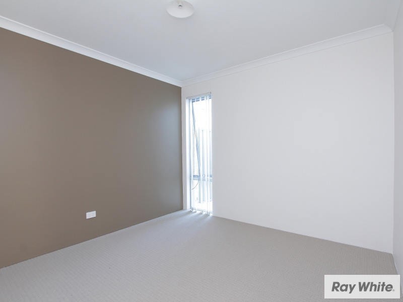 170B Railway Parade, Queens Park WA 6107