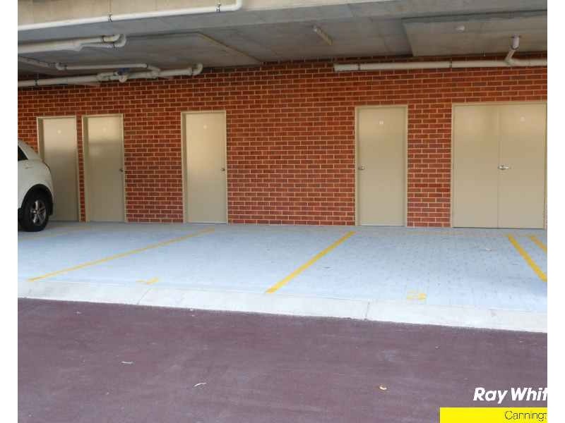 4/148-154 Railway Parade, Queens Park WA 6107