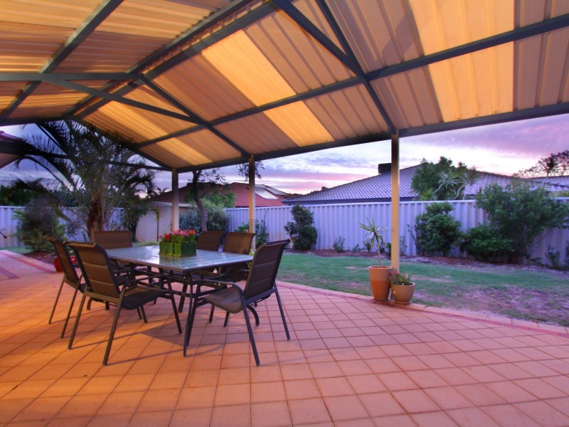 84 Waterford Avenue, Waterford WA 6152