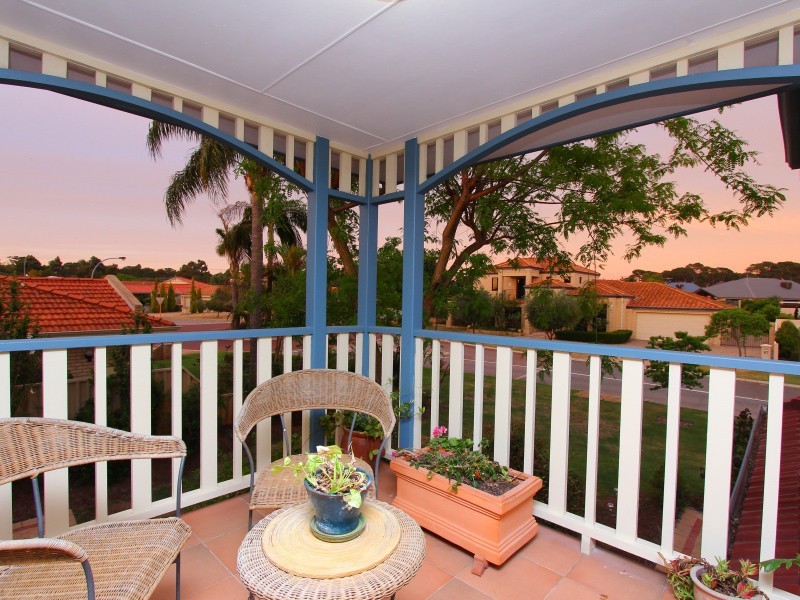 84 Waterford Avenue, Waterford WA 6152