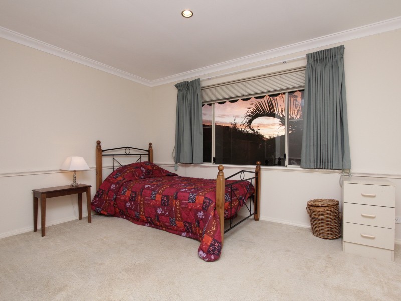 84 Waterford Avenue, Waterford WA 6152