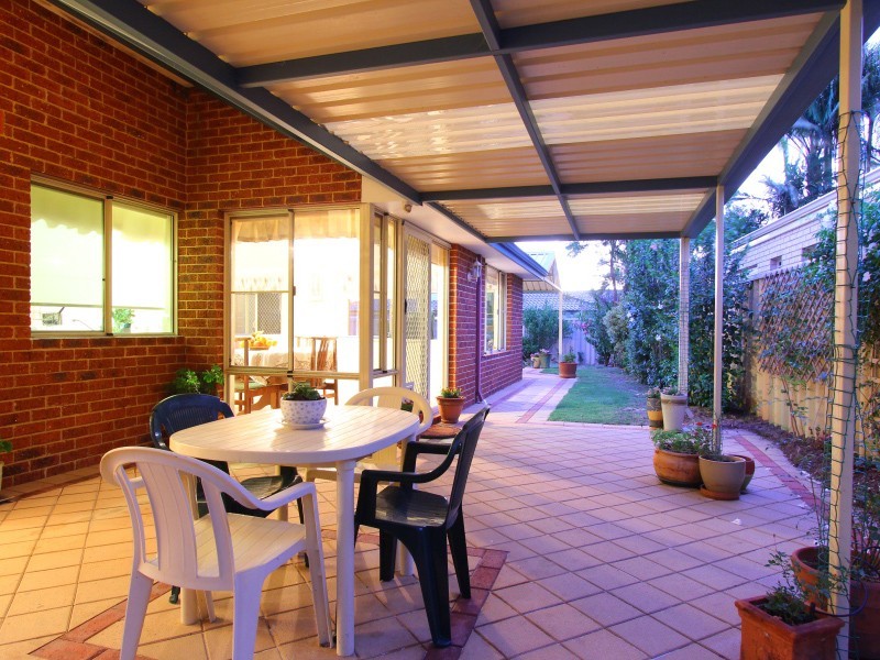 84 Waterford Avenue, Waterford WA 6152