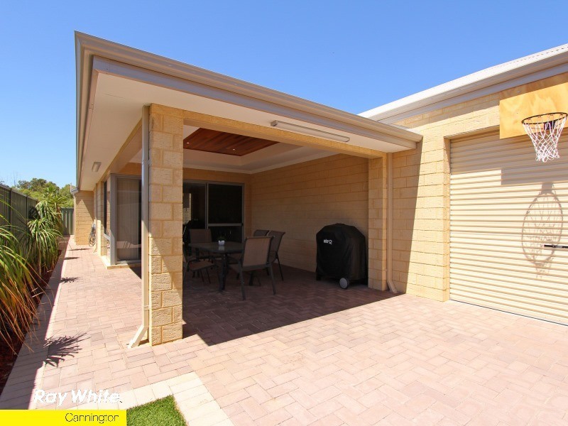 38a Redcliffe St, East Cannington WA 6107