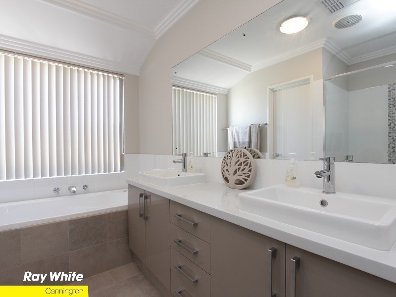 38a Redcliffe St, East Cannington WA 6107