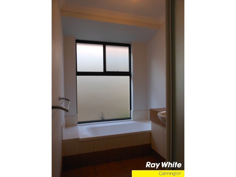 2/10-12 James Street, Cannington WA 6107