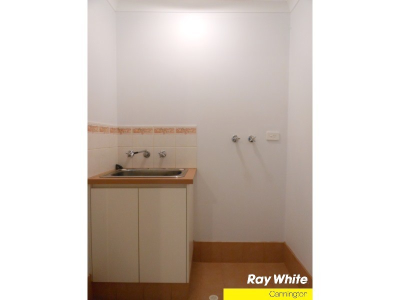 2/10-12 James Street, Cannington WA 6107