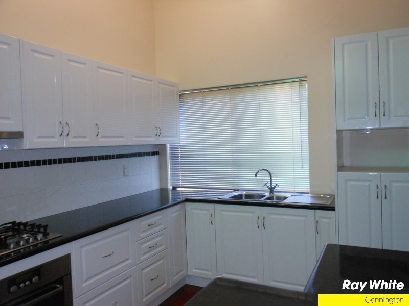 65 Hybanthus Road, Ferndale WA 6148