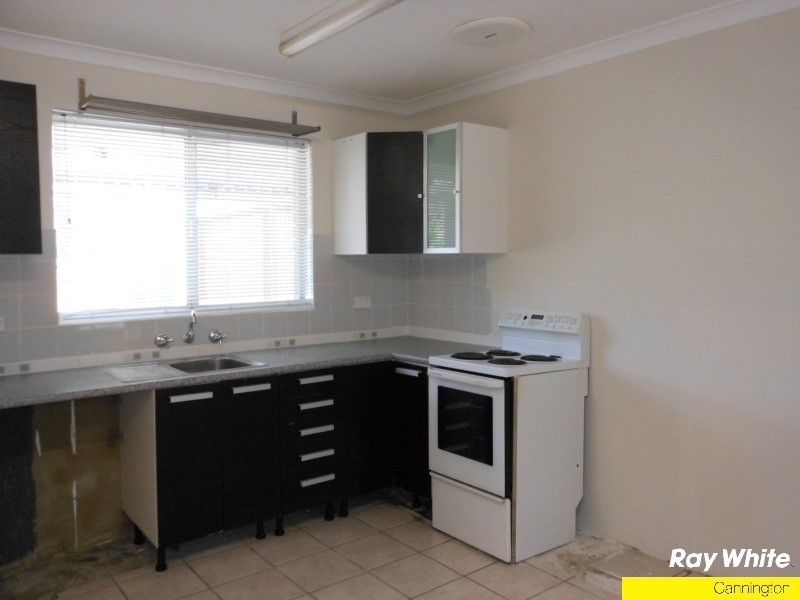 6 Bass Close, East Cannington WA 6107