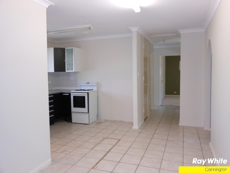 6 Bass Close, East Cannington WA 6107