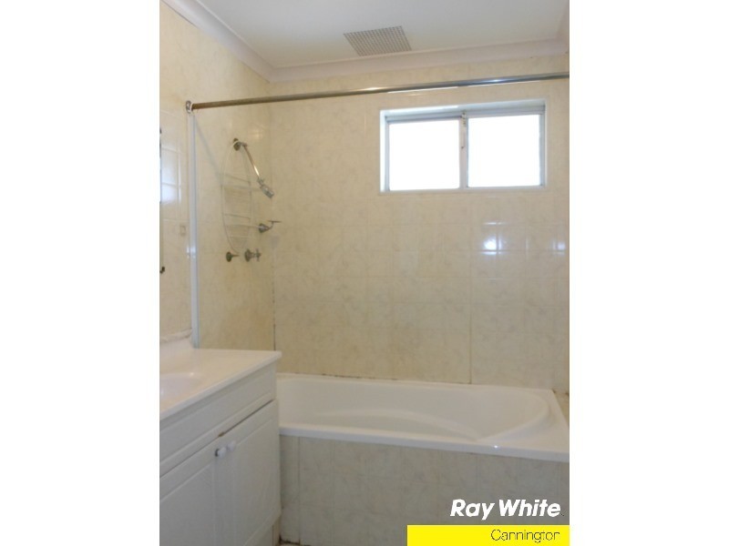 6 Bass Close, East Cannington WA 6107