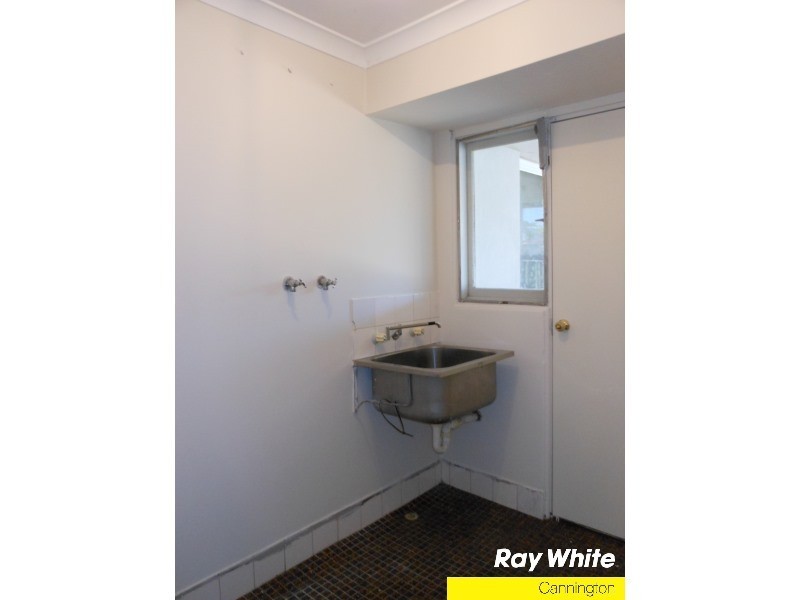 6 Bass Close, East Cannington WA 6107