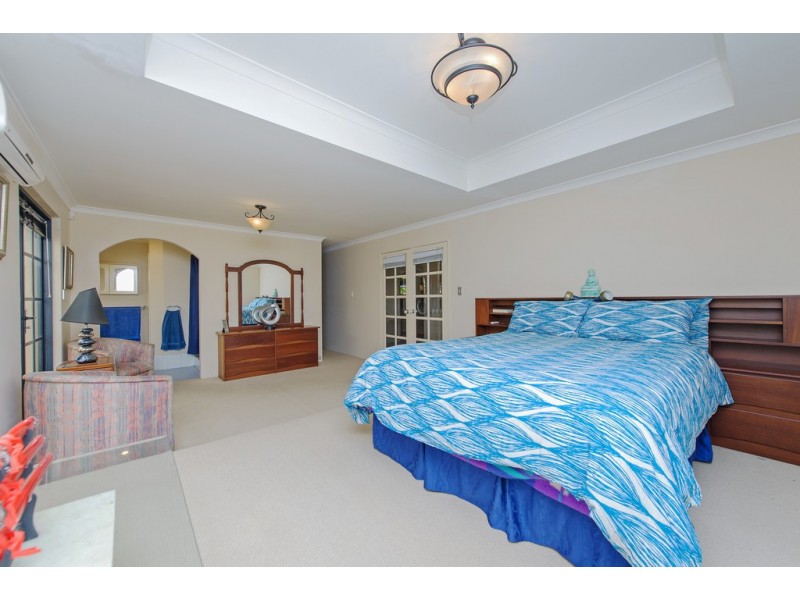 261 Station Street, East Cannington WA 6107