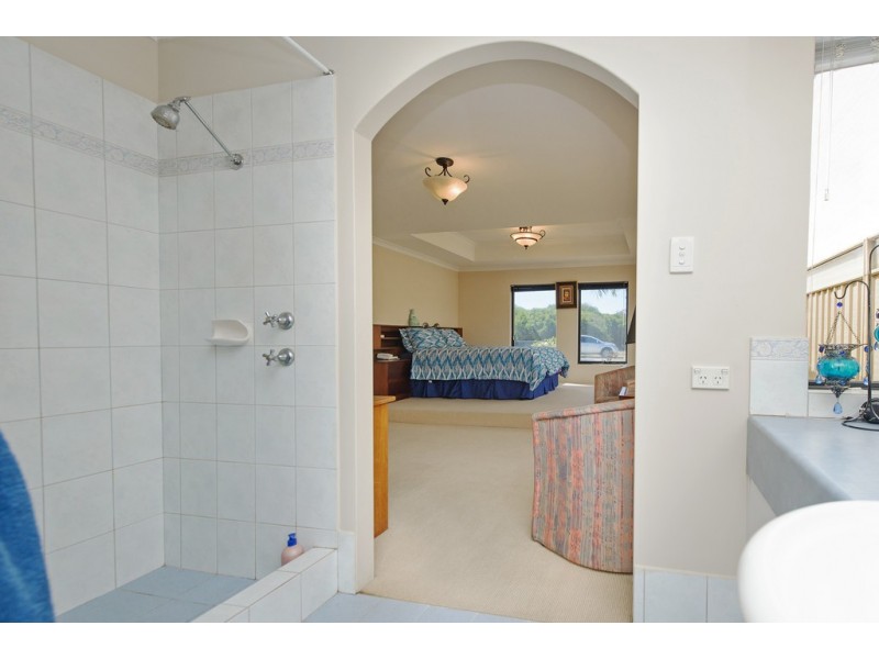 261 Station Street, East Cannington WA 6107