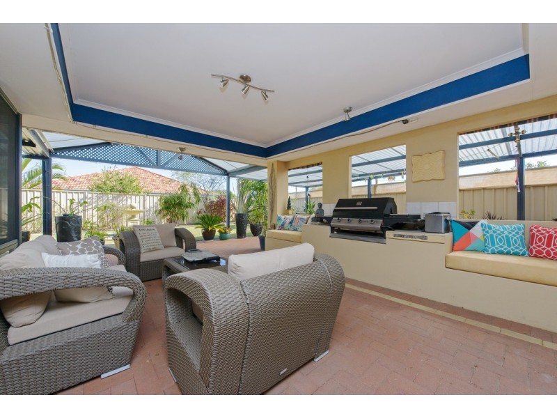 261 Station Street, East Cannington WA 6107