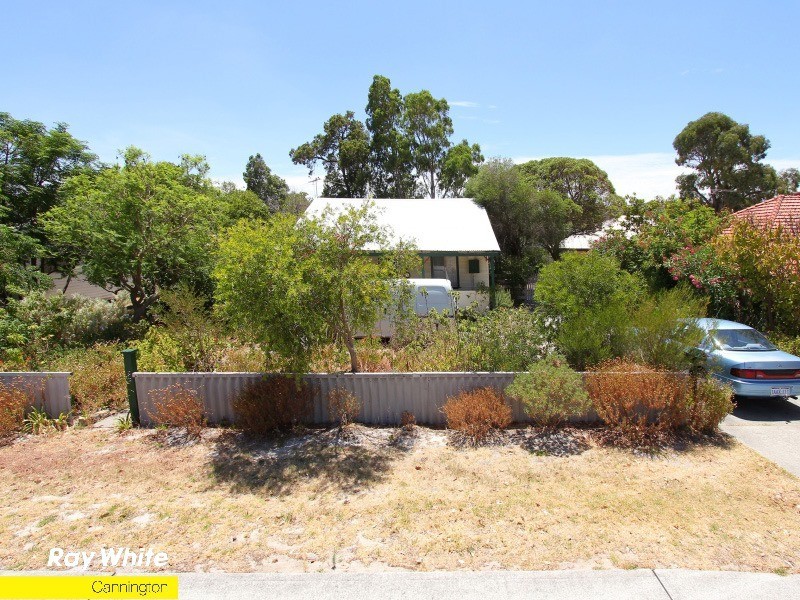 210 Hicks Street, Gosnells WA 6110