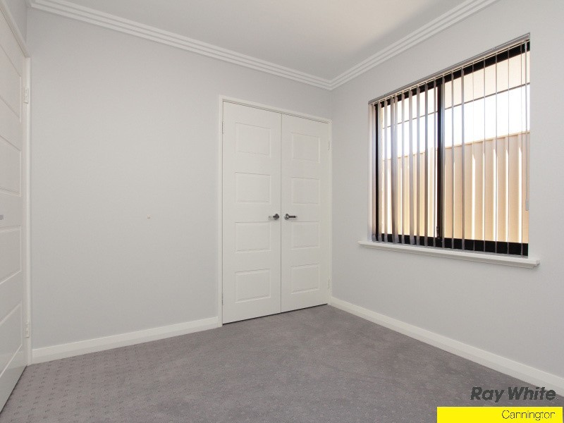 12A Lester Drive, Thornlie WA 6108