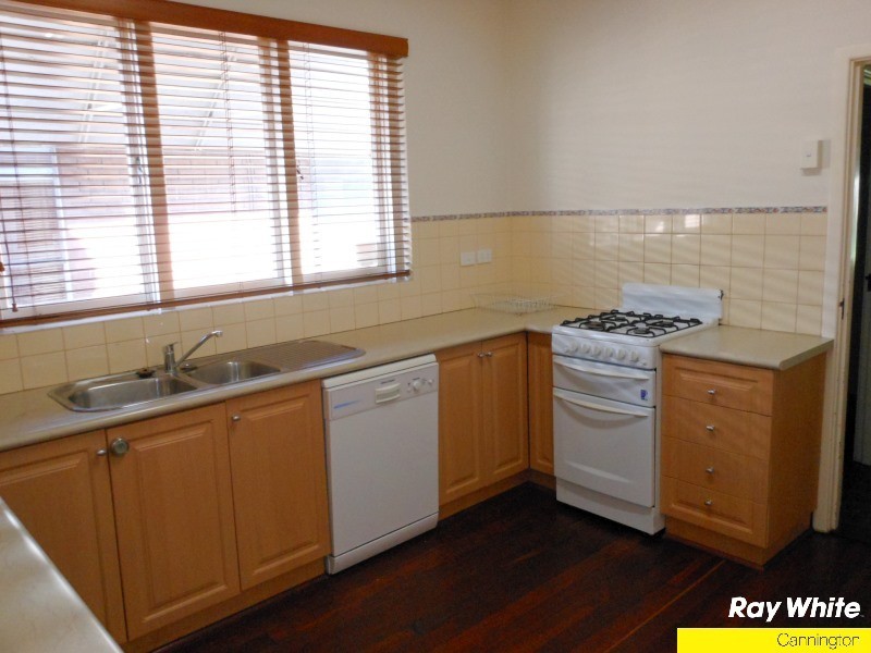 29 Salisbury Street, St James WA 6102