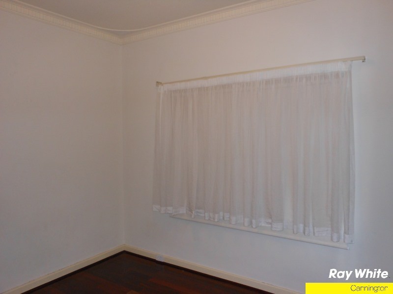 29 Salisbury Street, St James WA 6102