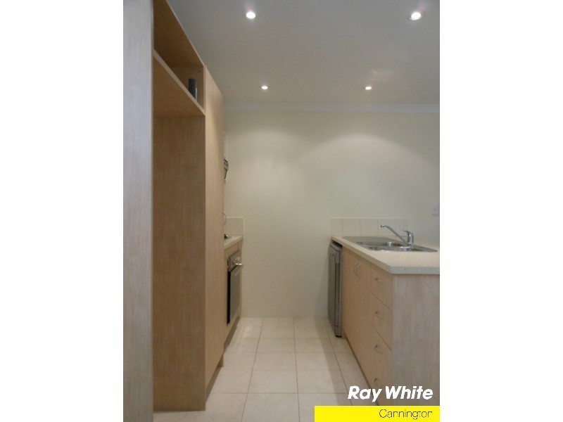 15/35 Barfield Road, Hammond Park WA 6164