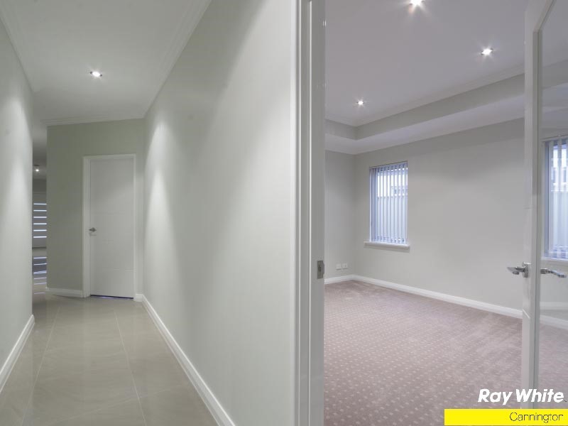 1/31 Highbury Crescent, Beckenham WA 6107