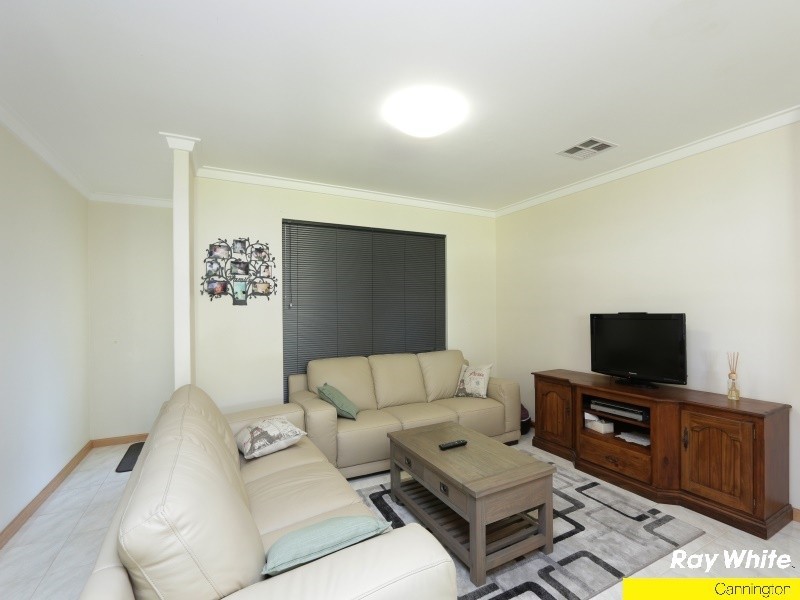 23 Sidcup Way, Kelmscott WA 6111