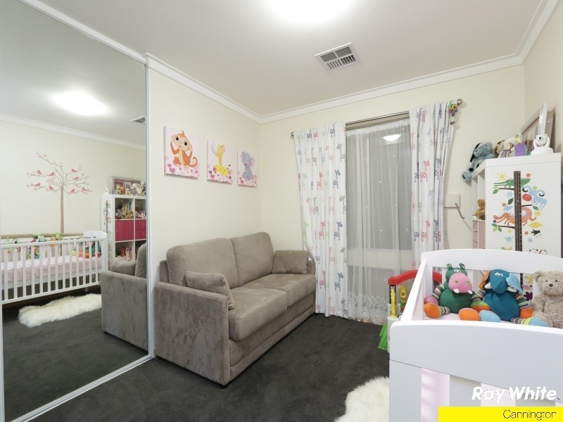 23 Sidcup Way, Kelmscott WA 6111