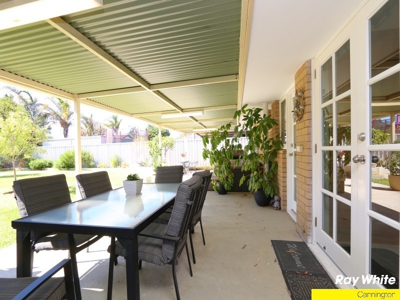 23 Sidcup Way, Kelmscott WA 6111