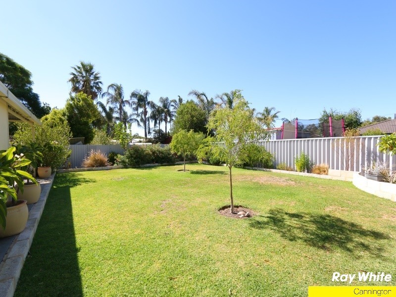 23 Sidcup Way, Kelmscott WA 6111