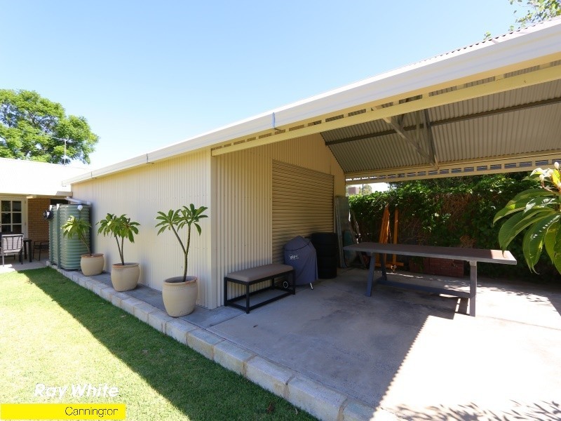 23 Sidcup Way, Kelmscott WA 6111