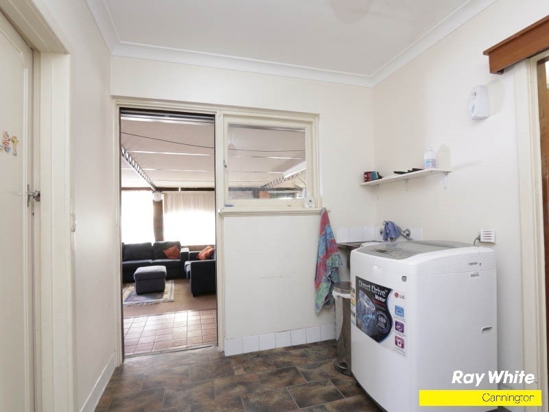 18 Naree Road, Wilson WA 6107