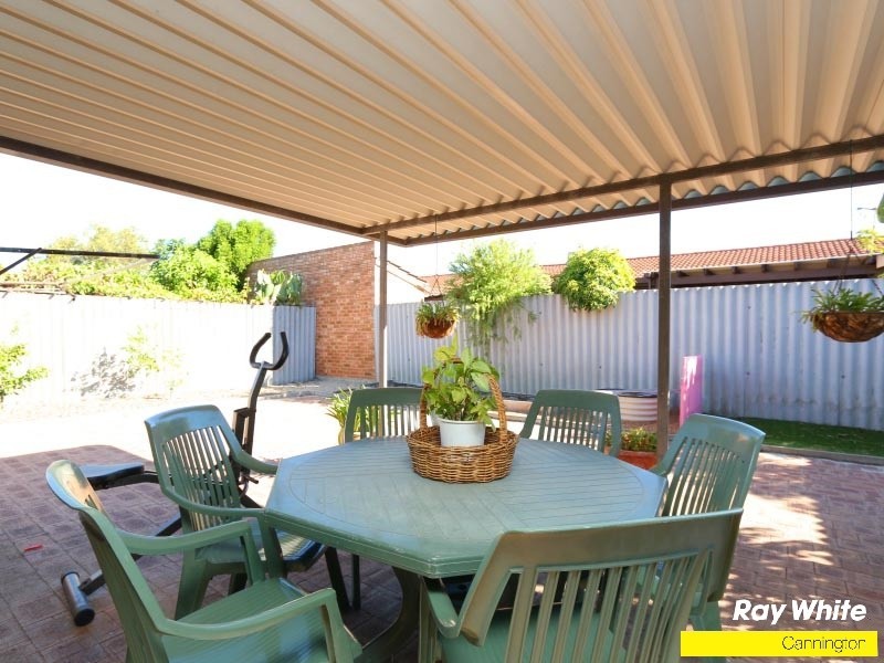 29 Eudanda Place, Cannington WA 6107