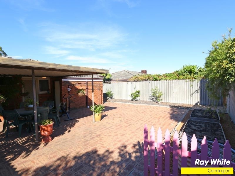 29 Eudanda Place, Cannington WA 6107