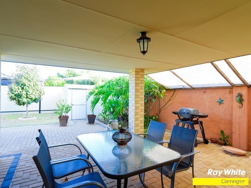 16 Antrim Place, Beckenham WA 6107