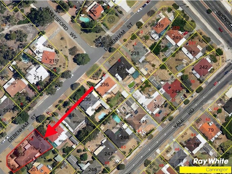 18 Debenham Street, Thornlie WA 6108