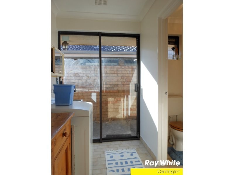 40 Blenny Close, Cannington WA 6107