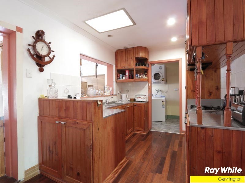 17 Faversham Street, Beckenham WA 6107