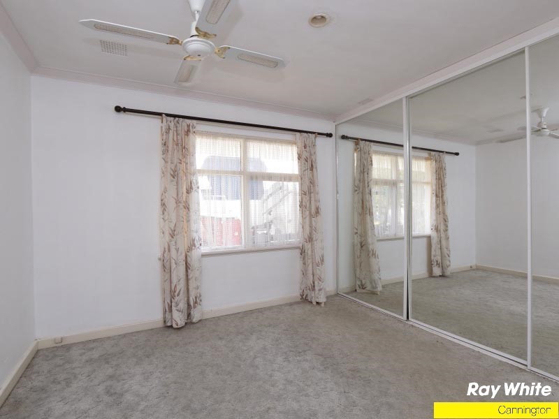 17 Faversham Street, Beckenham WA 6107